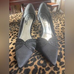 Touch of Nina Black Satin Rhinestone Heels – Size 9.5M